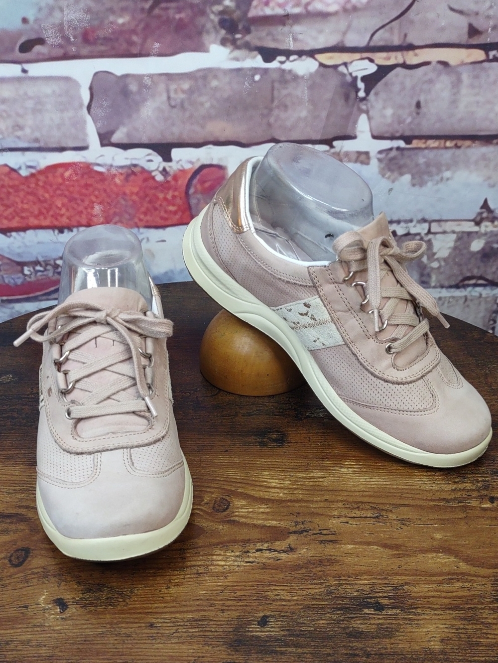 Mephisto Runoff Leather Sneakers